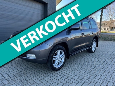 Toyota Land Cruiser V8 4.5 D-4D Executive 7p. uniek netjes