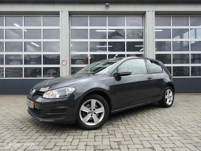 Volkswagen Golf 1.2 TSI Easyline , stoelverw