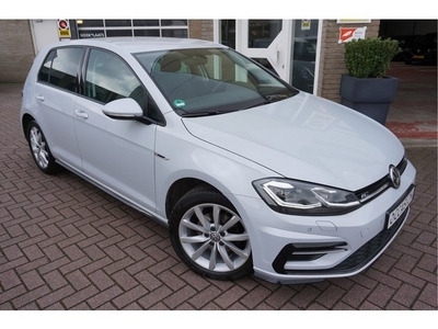 Volkswagen Golf 1.5 TSI Highline R Automaat (bj 2018)