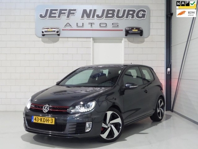 Volkswagen Golf 2.0 GTI DSG 