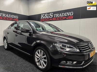 Volkswagen Passat 1.4 TSI Highline Navi Camera Leder