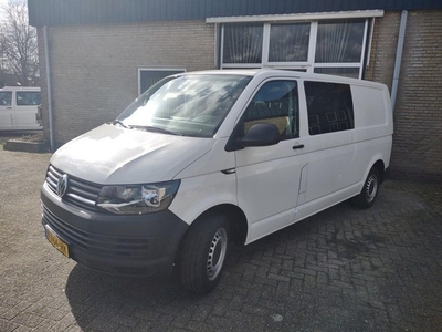 Volkswagen Transporter 2.0 TDI L2H1 DC