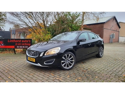 Volvo S60 1.6 T3 CLIMA-NAVI-BJ 2011