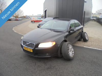 Volvo S80 2.4D 163pk 5cil GERESERVEERD!!!!!!!