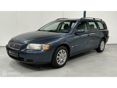 Volvo V70 2.4 Momentum 170PK / 1e EIGENAAR / YOUNGTIMER