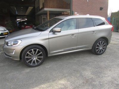 Volvo XC60 T5 R-Design