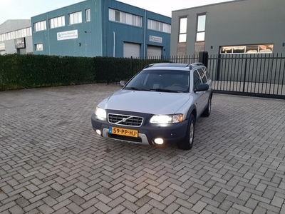 Volvo XC70 2.5T AWD GEARTRONIC bj 2004