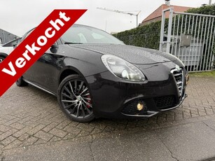 Alfa Romeo Giulietta 1.4 T DISTINCTIVE AUTOMAAT LPG