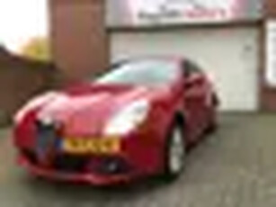 ALFA ROMEO GIULIETTA 2.0 JTDM DISTINCTIVE Automaat 5D