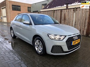 Audi A1 SPORTBACK 25 TFSI Pro Line virtual dashboard