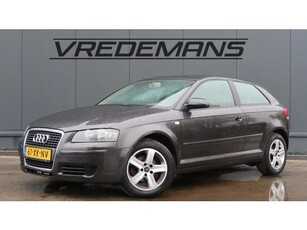 Audi A3 1.6 FSI Attraction Pro Line Business (bj 2007)