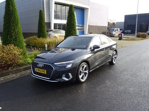 Audi A3 Limousine 30 TFSI S-line Edition One Bang &