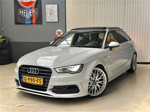 Audi A3 Sportback 2.0 TDI quattro RS-zetels + Pano +