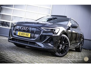 Audi e-tron 50 Quattro S-Line Black Edition 22inch Pano 1e