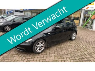 BMW 1-serie 116i 5-deurs 122pk 98.000km Historie Airco