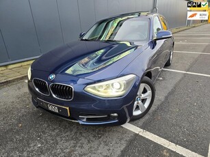 BMW 1-serie 118i Upgrade Edition AUTOMAAT DAK LEDER!