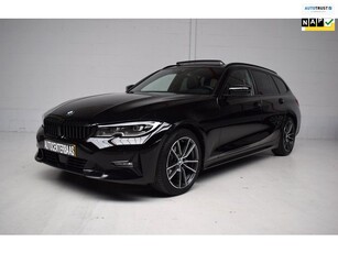 BMW 3-serie Touring 318i 2.0 AUT8 High Executive ORG.NED /