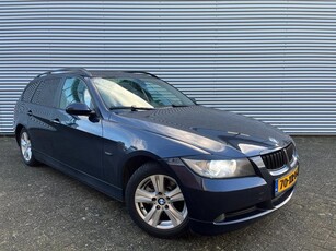 BMW 3-serie Touring 318i Business