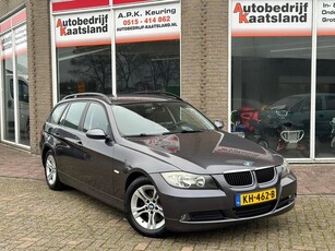 BMW 3-serie Touring 318i Business Line - Cruise - Clima -