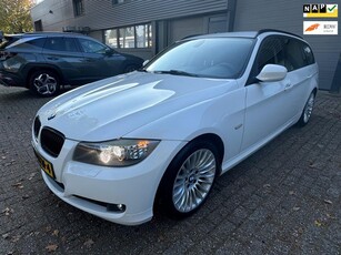 BMW 3-serie Touring 320d Efficient Dynamics Edition Luxury