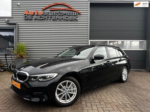 BMW 3-serie Touring 330e Advantage Sport InterieurLEDNAVI