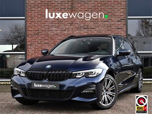 BMW 3 Serie Touring 330e xDrive M-Sport Pano Trekhaak