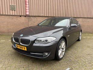 BMW 5-serie 528i High Executive Leer Navi Clima