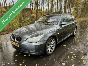 BMW 5-serie Touring 525i Executive AUTOMAAT -