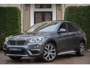 BMW X1 xDrive20i High Executive Pano H&K Camera