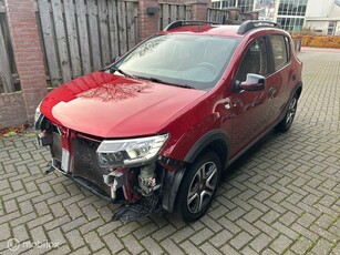 Dacia Sandero 0.9 TCe SL Stepway met schroefschade