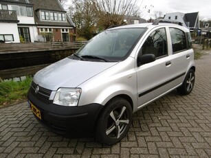 Fiat Panda 1.2 Dynamic Airco Zuinig Hoge instap Voordelig