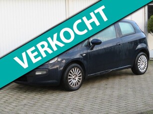 Fiat Punto Evo 1.2 Pop AIRCO-NAVI-NIEUWE DISTRIBUTIERIEM