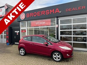 Ford Fiesta 1.25 Titanium DEALERONDERHOUDEN * NIEUWE APK *