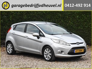 Ford Fiesta 1.4 Ghia / airco / cruise control / multimedia