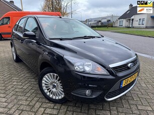 Ford Focus 1.6 Titanium [bj 2008] 5DRSClimaNavi2e Eig