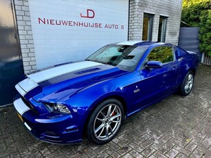 Ford MUSTANG GT 5.0 V8 handbak! Leder, Navi, Borla