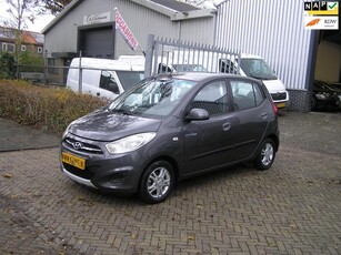 Hyundai I10 1.0 Pro 96 d km nap airco navigatie achterruit