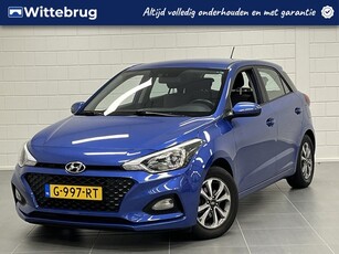 Hyundai i20 1.2 MPi i-Motion TREKHAAK NAVIGATIE