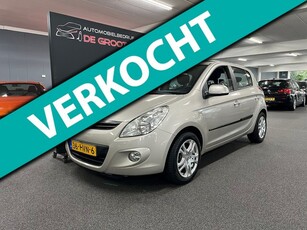 Hyundai I20 1.4i DynamicVersion / Automaat