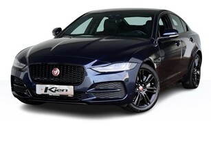 Jaguar XE 2.0 P250 SE Blackline 18