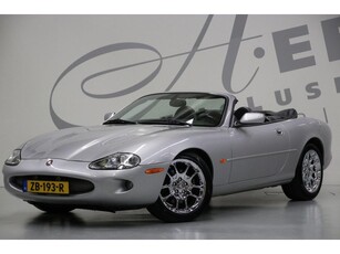 Jaguar XKR 4.0 V8 Convertible/ Historie aanwezig/