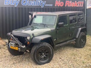 Jeep Wrangler Unlimited 3.8-Benzine-grijs