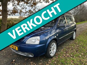 Kia Carens 1.8-16V LX