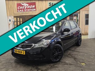 Kia Cee'd 1.4 CVVT X-tra/AIRCO/N.A.P/BOEKJES AANWEZIG/