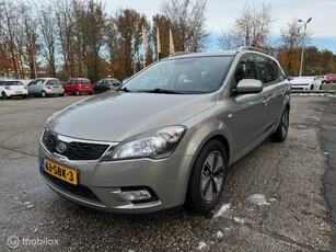 Kia cee'd Sporty Wagon 1.4 CVVT X-ecutive Navigatie+Trekhaak