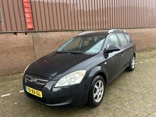 Kia Cee'd Sporty Wagon 1.6 X-tra Airco APK NAP