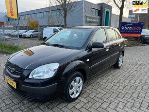 Kia Rio 1.4 X-pect - 5 DEURS - 79.000KM NAP - NIEUWE APK !