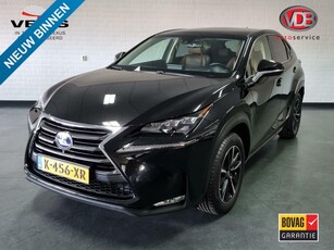 Lexus NX 300h AWD President Line / Pano / Mark Lev. /