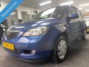 Mazda 2 1.4 Touring 1e Eigenaar NAVI Airco ELC Ramen N.A.P N.W.A.P.K Nette Auto Zeer Zuinig!!!