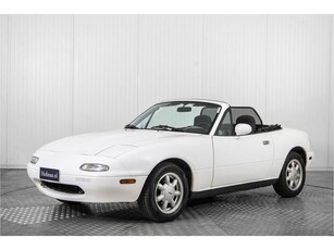 Mazda MX-5 1.6i-16V Miata (bj 1990)